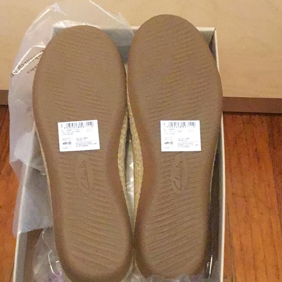 clarks flats clearance